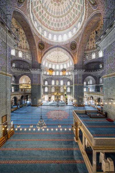 New mosque in Fatih, Istanbul — Stock Photo, Image
