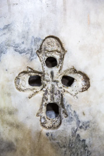 Croix-relief sur le mur intérieur du Musée Haghia Sophia à Fatih d — Photo