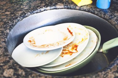 Kirli tabakları kapatın..