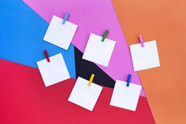 Latch, boş kağıt ile iyi fikir.