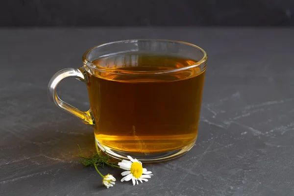 Hot Drinks Mug Chamomile Tea Glass Cup Iced Herbal Chamomile — Stock Photo, Image