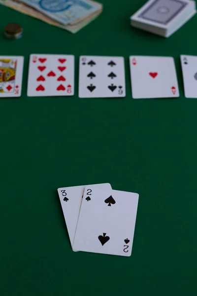 Jugar Las Cartas Chips Online Juegos Póker Dos Tarjetas Negras — Foto de Stock