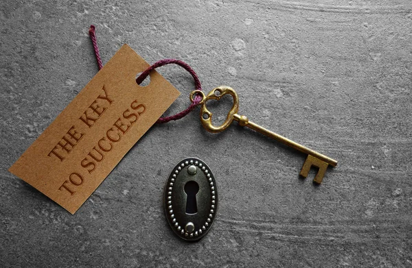 La chiave della serratura di successo — Foto Stock