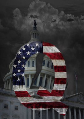 Q bayrağı ve kara fırtına bulutları ve kubbesi çatlamış, QAnon komplo konseptiyle Washington 'daki ABD Kongre Binası.