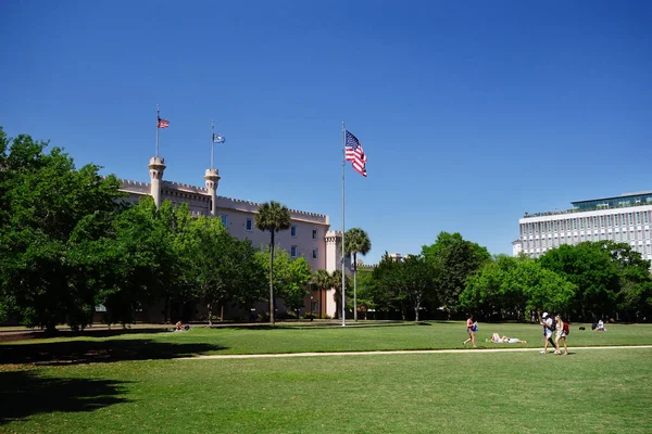 Marion Square Parc Public Acres Dans Historique Charleston — Photo