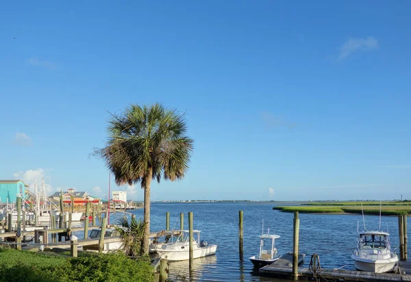 Vista Sul Lungofiume Southport Con Banchine Barche Ristoranti Pesce — Foto Stock