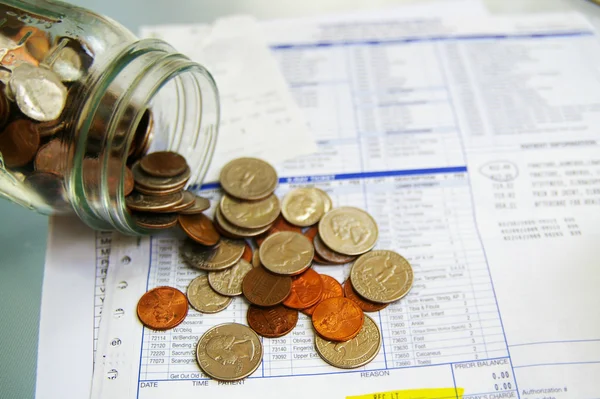 Coin jar bills — Stock Photo, Image