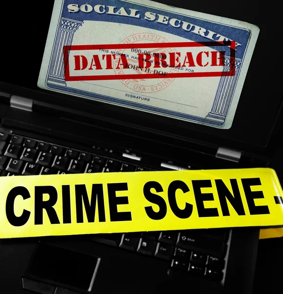 Computer data breach — Stock Photo, Image