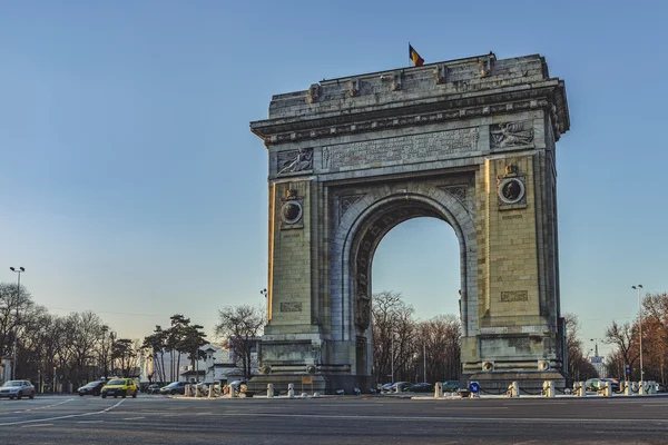 Триумфальная арка Бухареста, Румыния — стоковое фото