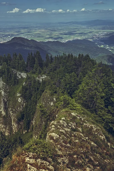 Panoramatické horské scenérie — Stock fotografie