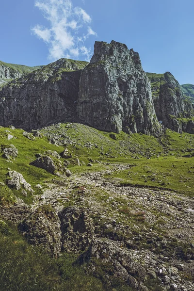 Peisaj pitoresc alpin — Fotografie, imagine de stoc