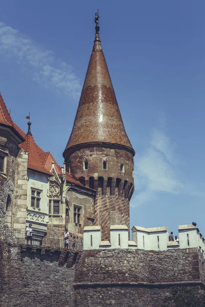 Buzogány-torony, a Hunyadiak kastélyában, Románia — Stock Fotó
