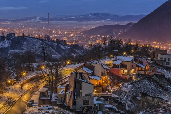 Hiver nuit lumières de la ville — Photo