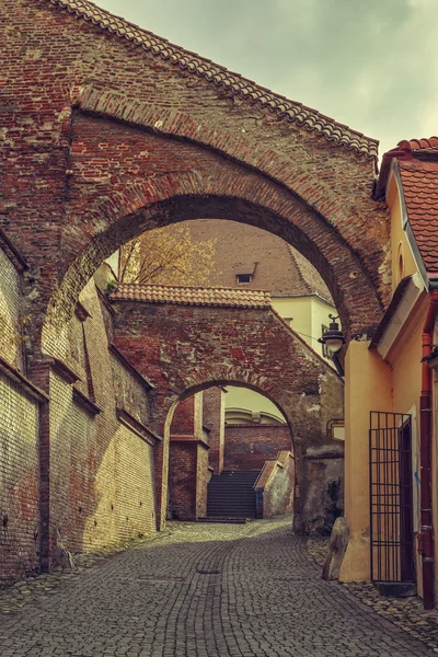 Utcára néző, Sibiu, Románia — Stock Fotó