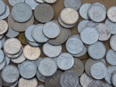 Çek korunas Czk (Çek Cumhuriyeti Resmi İhale) paralar - küçük bir değişiklik (10h ve 20h) Şimdi geri