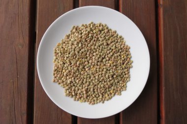 Mercimek darbe sebze vejetaryen yemek bir tabak içinde