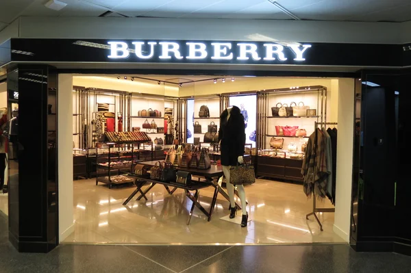Burberry бренд магазин — стокове фото