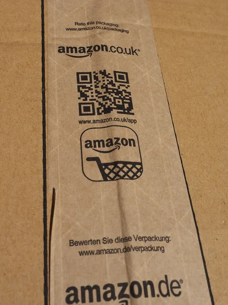 Caixa de papelão logotipo Amazon — Fotografia de Stock