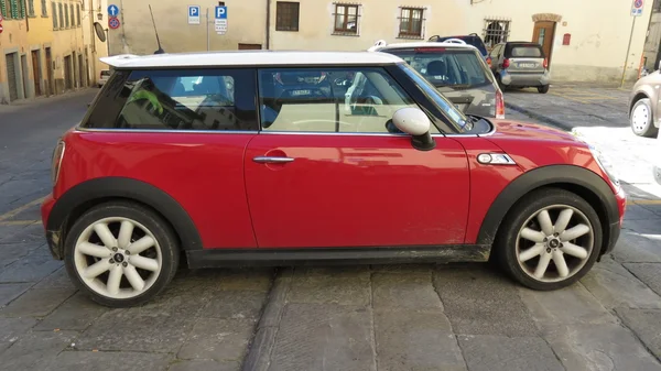 Mini Cooper rojo — Foto de Stock