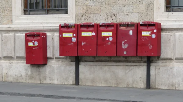 Siena Olaszország Április 2016 Sor Levél Doboz Postaládák Levelezés — Stock Fotó