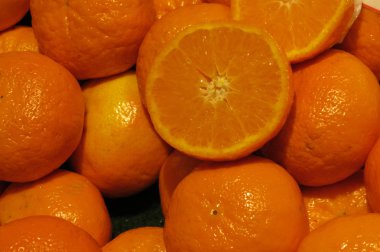 Portakal bir pazar sayaçta ekranda arka plan olarak yararlı