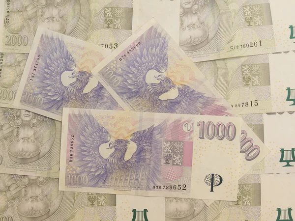 1000 en 2000 Tsjechische koruna-bankbiljetten — Stockfoto