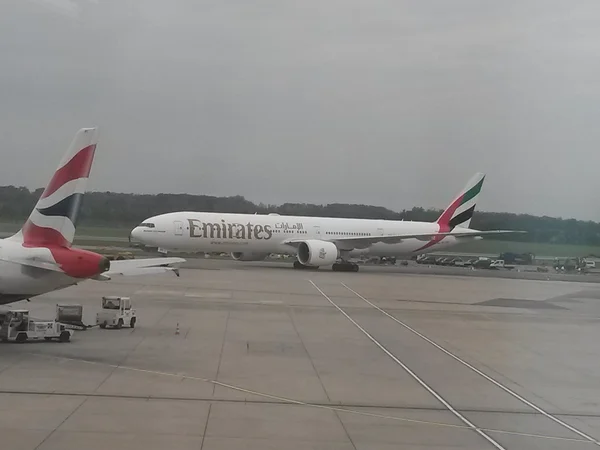 Schwechat Vienne Autriche Circa Octobre 2015 Les Avions Emirates Airlines — Photo