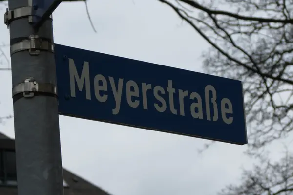 Meyerstrasse Sinal Rua Meyer Strasse Sendo Dos Nomes Mais Populares — Fotografia de Stock