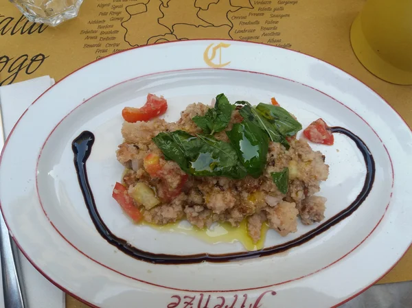 Ekmek Tipik Floransa Toskana Ile Geleneksel Yaz Salatası — Stok fotoğraf