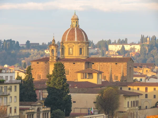 フィレンツェ イタリア中世の町サンタ マリア カルミネ教会 — ストック写真