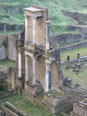 Volterra, Roma Tiyatrosu