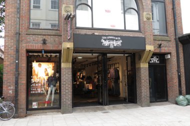 York, Yorkshire, İngiltere - yaklaşık Ağustos 2015: Levi's marka mağaza