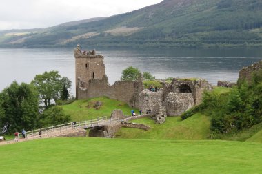 Urquhart castle, İskoçya