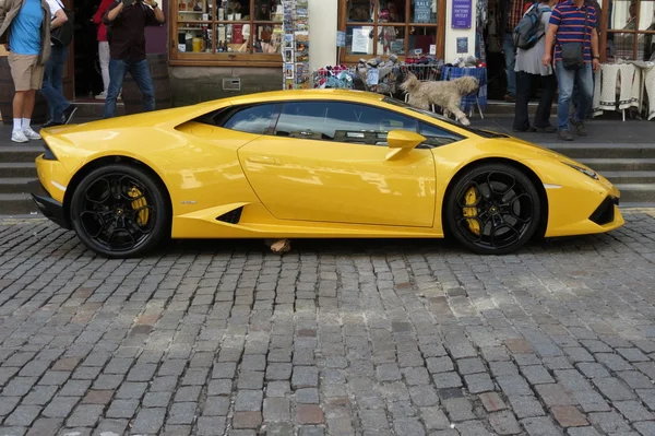 Amarillo Lamborghini Gallardo Willimantic — Foto de Stock