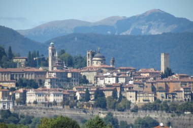 Bergamo şehir panoramik manzaralı