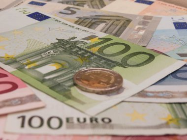 Euro (Eur) banknot ve madeni paraların Kıbrıs'tan