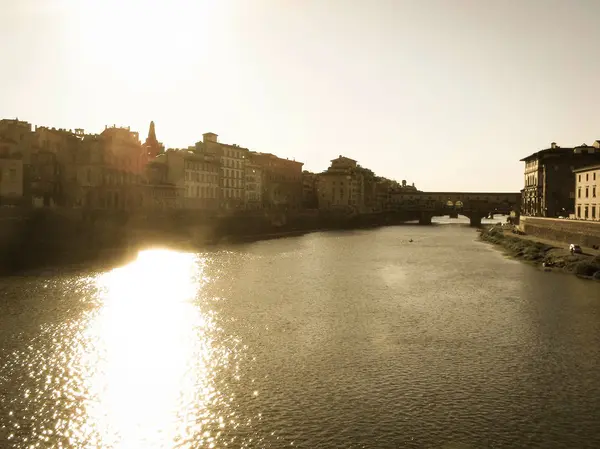 Firenze Città Medievale Del Centro Italia Seppia Tone River Arno — Foto Stock