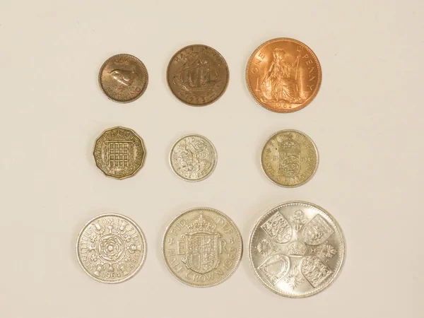 预十进制 Gbp 英镑硬币 联合王国货币 在使用前十进制 1971 文铜钱的四分之一 半分钱 一分钱 三便士 — 图库照片