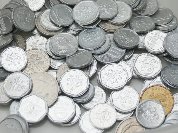 Corona Checa Monedas Céntimos Ahora Retiradas Circulación Con Algunos Chelines — Foto de Stock