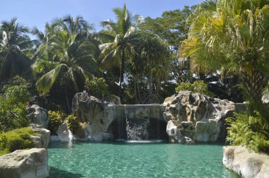 Seremban, Negeri Sembilan, Malezya-30 Ocak 2016; Royale Chulan Seremban Hotel ve Resort 'ta yüzme havuzu, Malezya