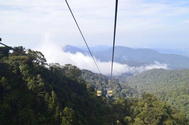 Genting Highlands, Malezya - 14 Şubat 2016: Genting Highlands, Malezya 'da Cable car Genting Skyway