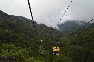 Genting Highlands, Malezya - 14 Şubat 2016: Genting Highlands, Malezya 'da Cable car Genting Skyway