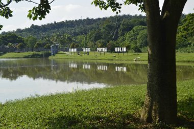 Kulim, Kedah, Malezya - 2 Haziran 2016; Kulim, Kedah 'da bulunan Taman Tasik Putra Kulim' in görüşü.