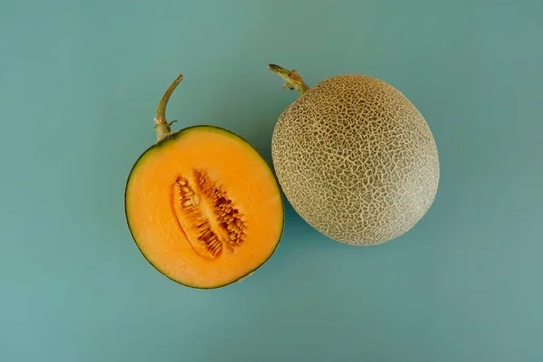 Melone Melata Frutta Sullo Sfondo Verde — Foto Stock