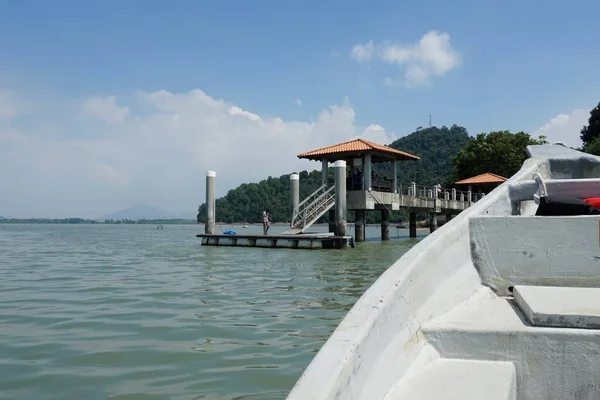 Penang Malaysia Desember 2019 Dermaga Wisata Pulau Aman Yang Terletak — Stok Foto