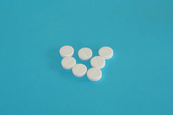 White Pills Blue Background — Stock Photo, Image