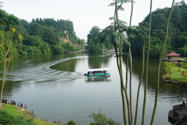 Ipoh, Perak, Malezya 'daki Gunung Lang Eğlence Parkı manzarası