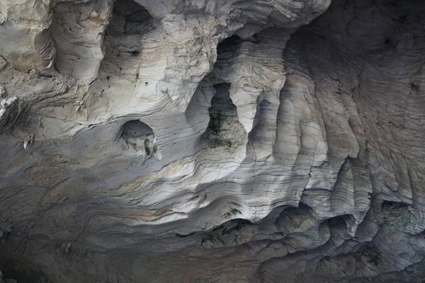 Живописный Вид Скальные Пещеры — стоковое фото