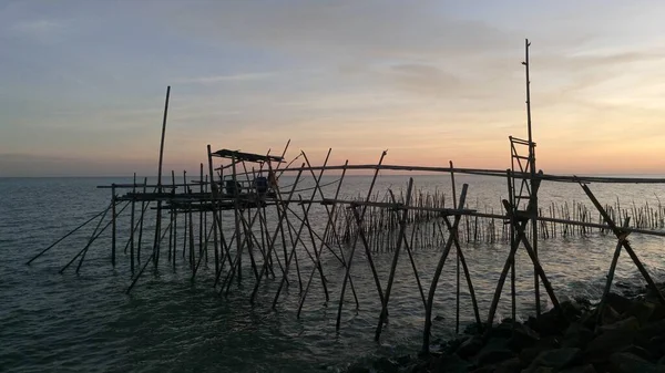 Une Plate Forme Pêche Traditionnelle Situé Sungai Lurus Senggarang Batu — Photo