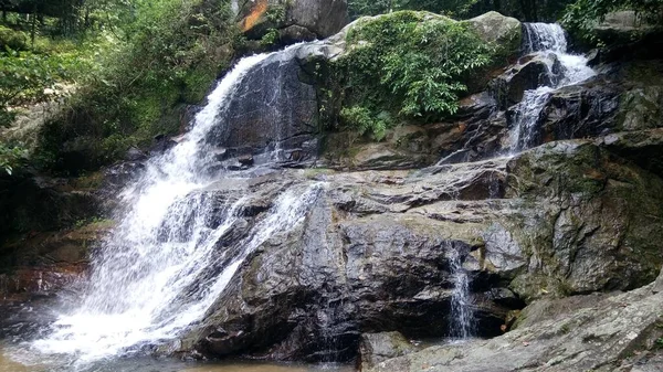 Cachoeira Jeram Tengkek Localizada Batu Kikir Negeri Sembilan Malásia — Fotografia de Stock